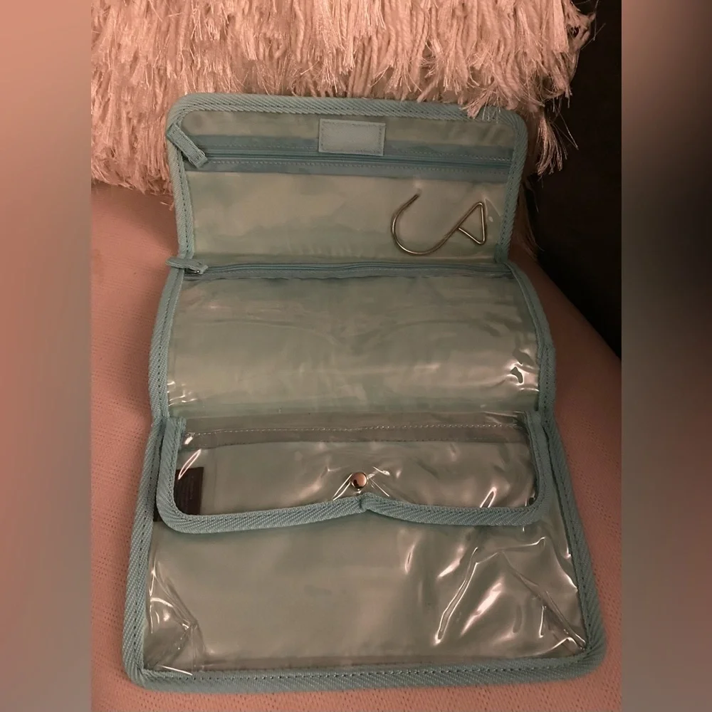 Liz Claiborne Fold Away Cosmetic Makeup Travel Case Bag Clutch Waterproof Case